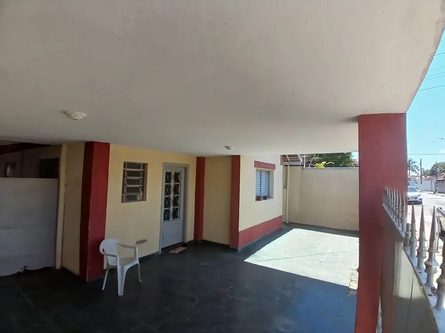 Foto 5 de Casa com 3 quartos à venda, 275m2 em Santana, Pindamonhangaba - SP