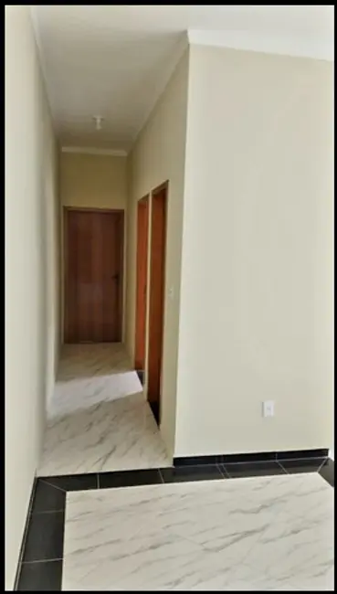 Foto 3 de Casa com 2 quartos à venda, 70m2 em Residencial Estoril, Taubate - SP