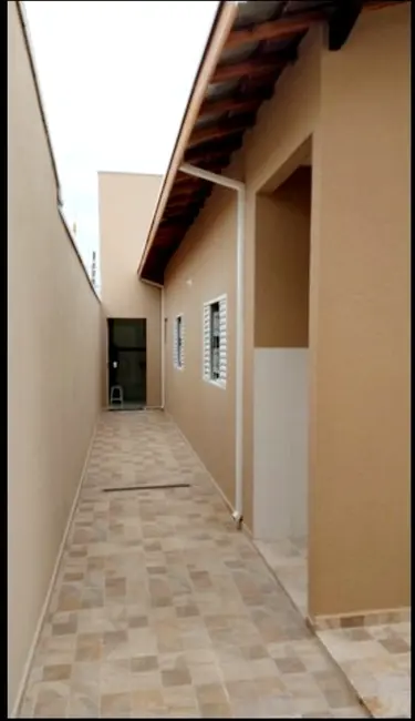 Foto 6 de Casa com 2 quartos à venda, 70m2 em Residencial Estoril, Taubate - SP
