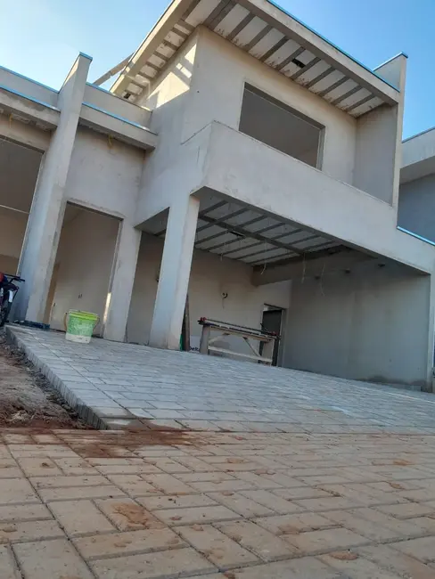 Foto 1 de Casa de Condomínio com 2 quartos à venda, 199m2 em Monte Belo, Taubate - SP