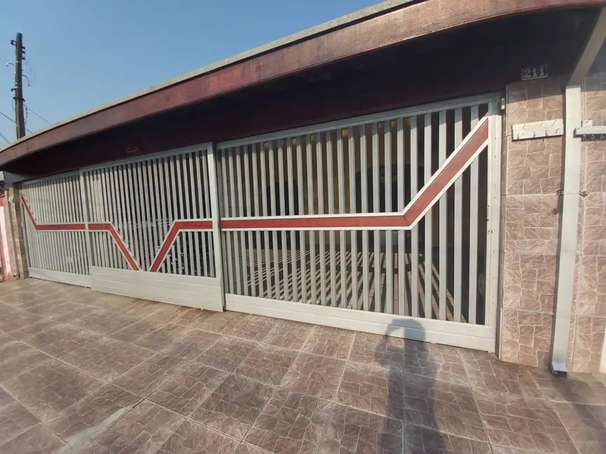 Foto 1 de Casa com 3 quartos à venda, 200m2 em Residencial Vale das Acácias, Pindamonhangaba - SP