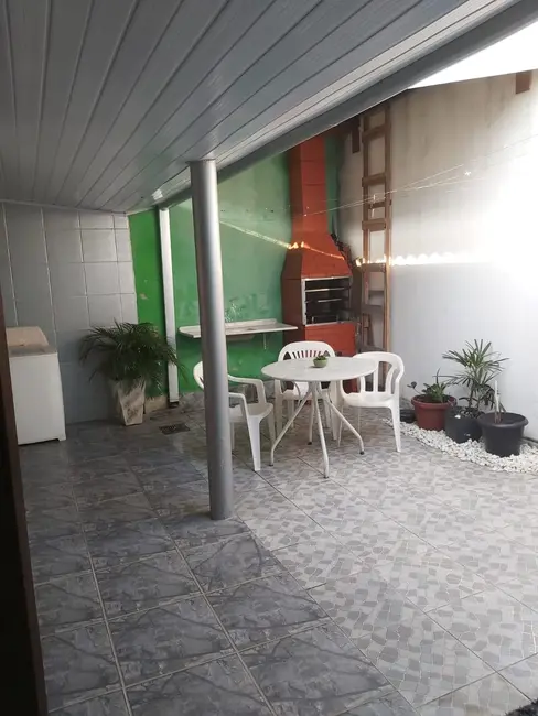Foto 5 de Casa com 3 quartos à venda, 200m2 em Residencial Vale das Acácias, Pindamonhangaba - SP