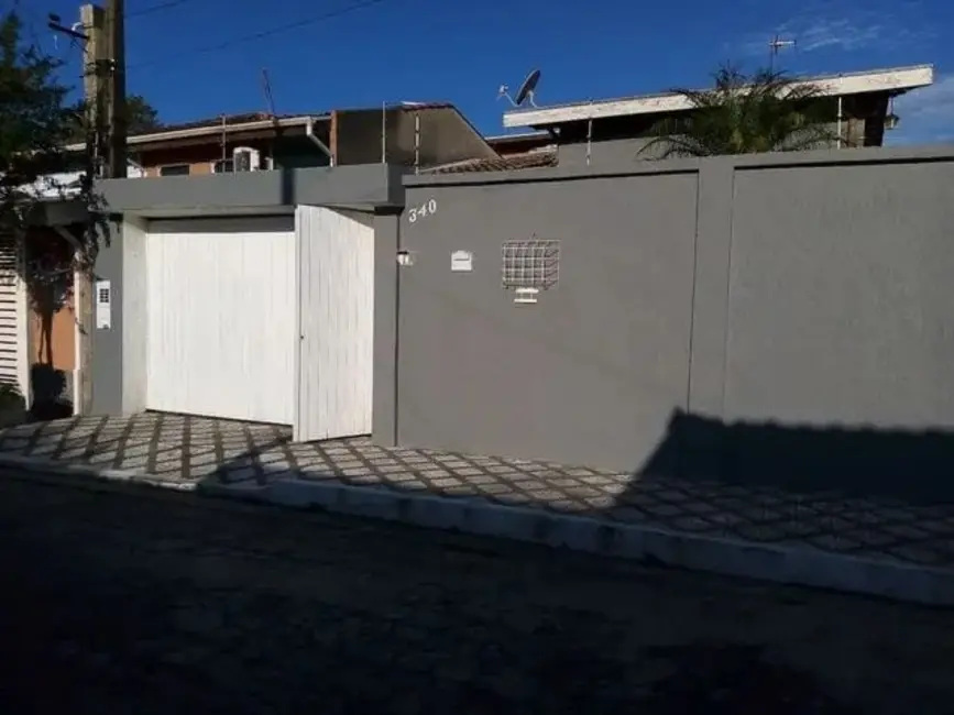 Foto 2 de Casa com 3 quartos à venda, 189m2 em Tremembe - SP