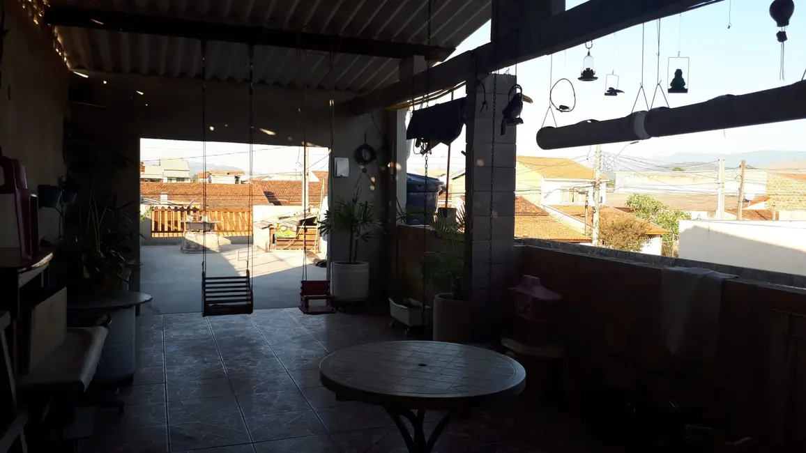 Foto 7 de Casa com 4 quartos à venda, 132m2 em Pindamonhangaba - SP