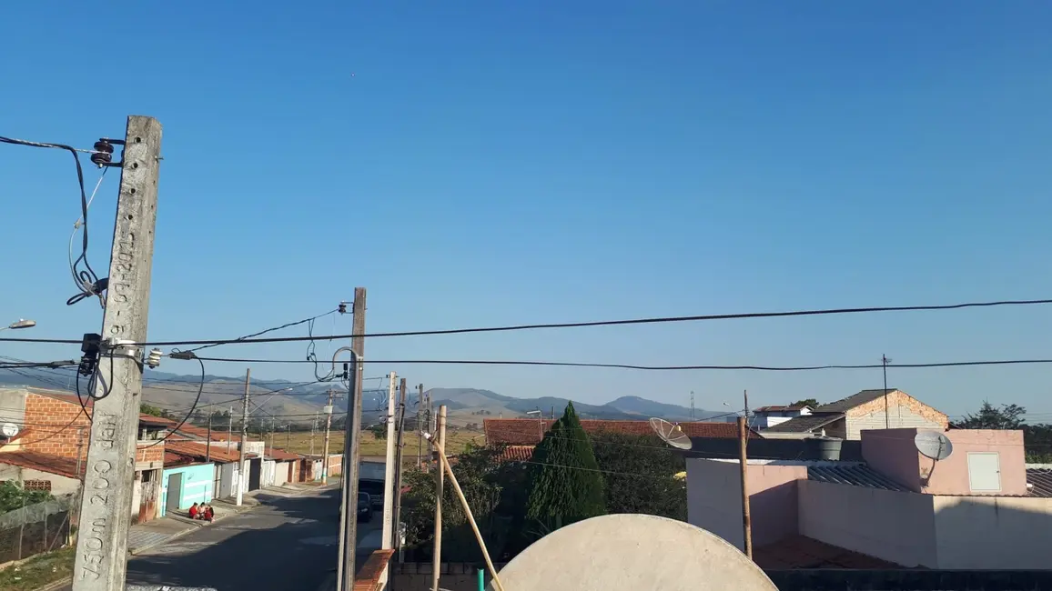 Foto 9 de Casa com 4 quartos à venda, 132m2 em Pindamonhangaba - SP