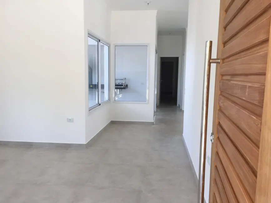 Foto 2 de Casa com 3 quartos à venda e para alugar, 165m2 em Jardim Campo Alegre, Pindamonhangaba - SP