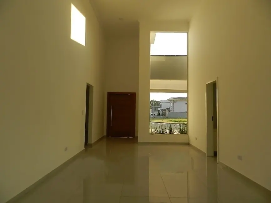 Foto 4 de Casa de Condomínio com 3 quartos à venda, 220m2 em Parque das Nações, Pindamonhangaba - SP