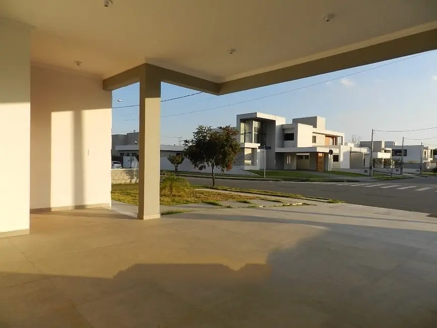 Casa de Condomínio com 3 quartos à venda, 220m2 em Parque das Nações, Pindamonhangaba - SP - imagem 2 Foto 2 de Casa de Condomínio com 3 quartos à venda, 220m2 em Parque das Nações, Pindamonhangaba - SP