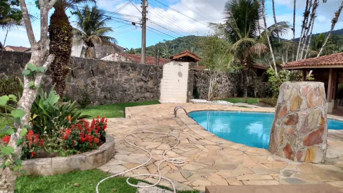 Foto 7 de Casa com 2 quartos à venda, 416m2 em Ubatuba - SP