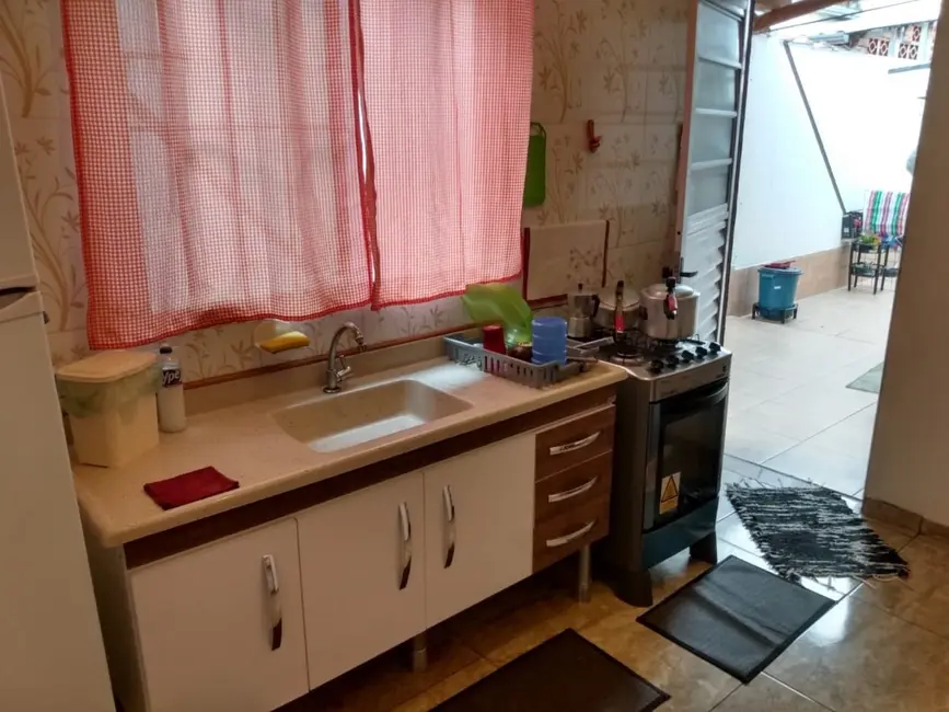 Foto 5 de Casa com 2 quartos à venda, 150m2 em Pindamonhangaba - SP