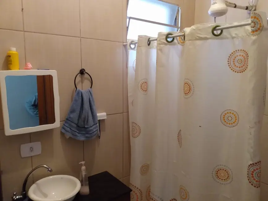 Foto 6 de Casa com 2 quartos à venda, 150m2 em Pindamonhangaba - SP