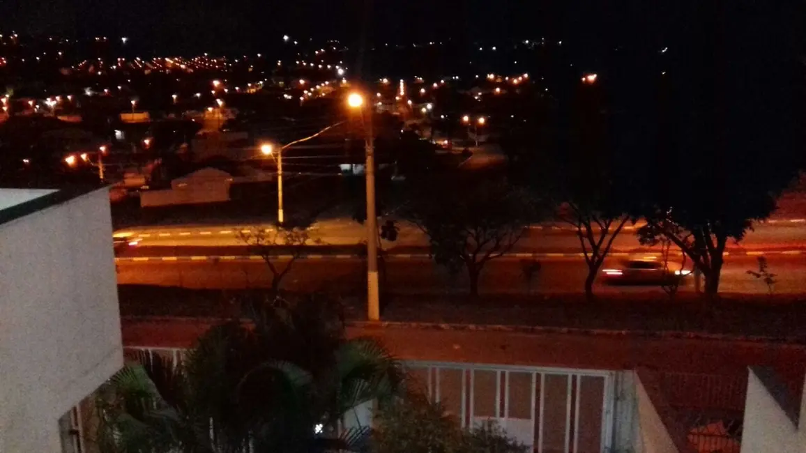 Foto 1 de Sobrado com 3 quartos à venda, 245m2 em Portal das Colinas, Guaratingueta - SP