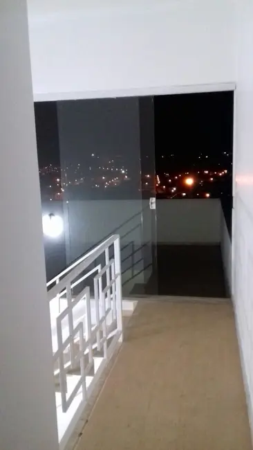 Foto 9 de Sobrado com 3 quartos à venda, 245m2 em Portal das Colinas, Guaratingueta - SP