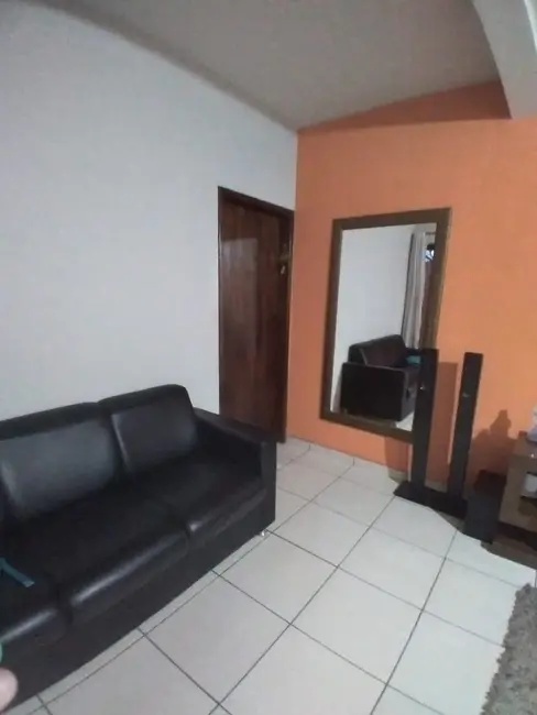 Sobrado com 3 quartos à venda, 139m2 em Aparecida - SP - imagem 6 Foto 6 de Sobrado com 3 quartos à venda, 139m2 em Aparecida - SP