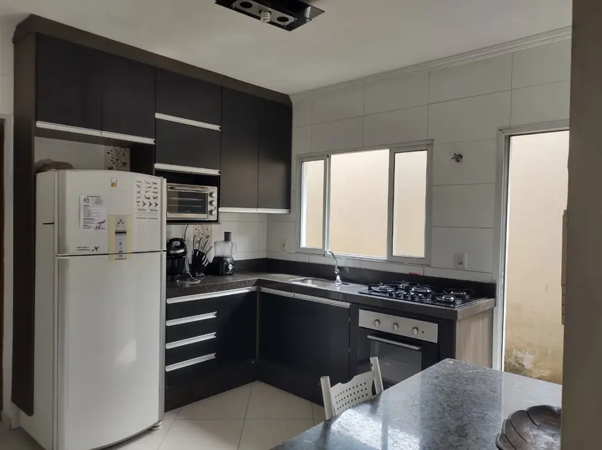 Foto 4 de Casa com 3 quartos à venda, 117m2 em Sao Jose Dos Campos - SP
