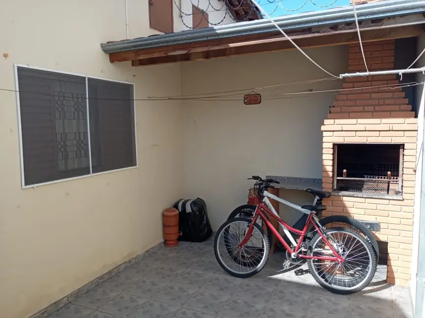 Foto 2 de Casa com 2 quartos à venda, 63m2 em Loteamento Residencial Andrade, Pindamonhangaba - SP