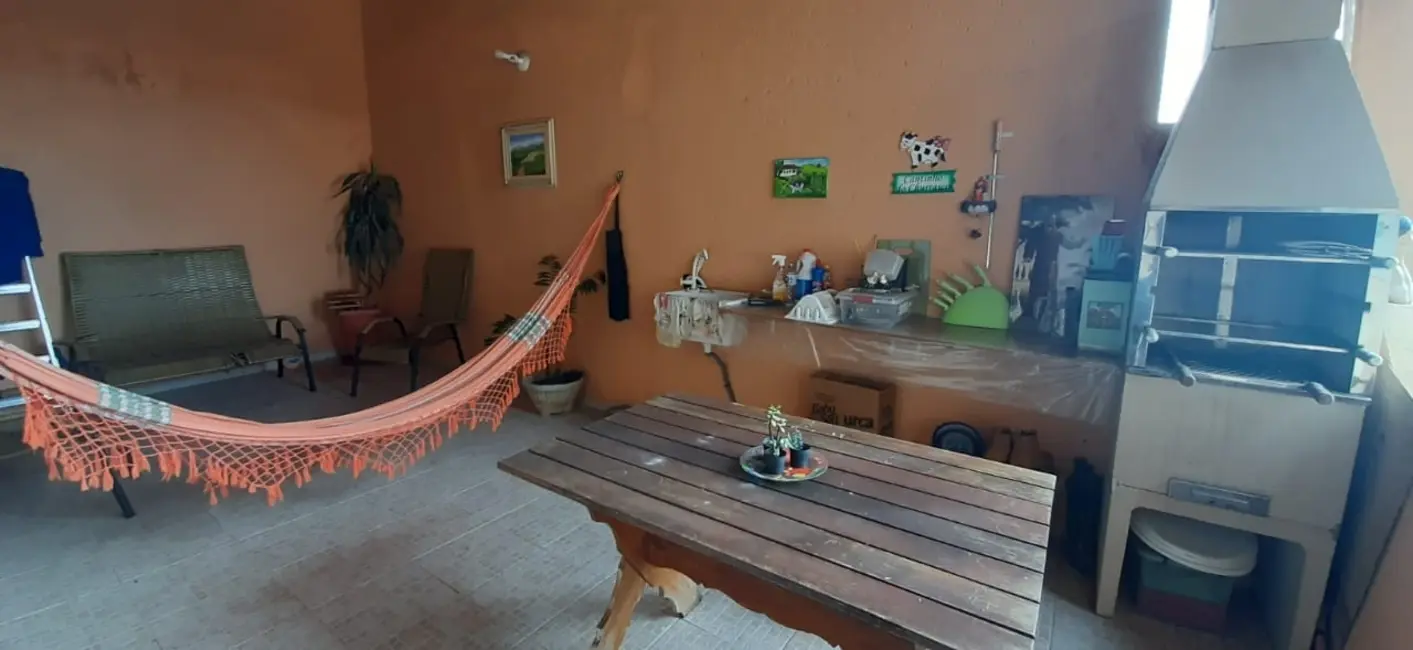 Foto 6 de Sobrado com 3 quartos à venda, 200m2 em Tremembe - SP