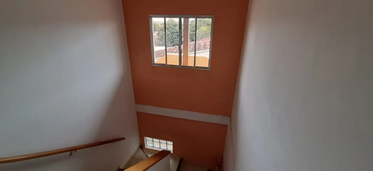 Foto 4 de Sobrado com 3 quartos à venda, 200m2 em Tremembe - SP