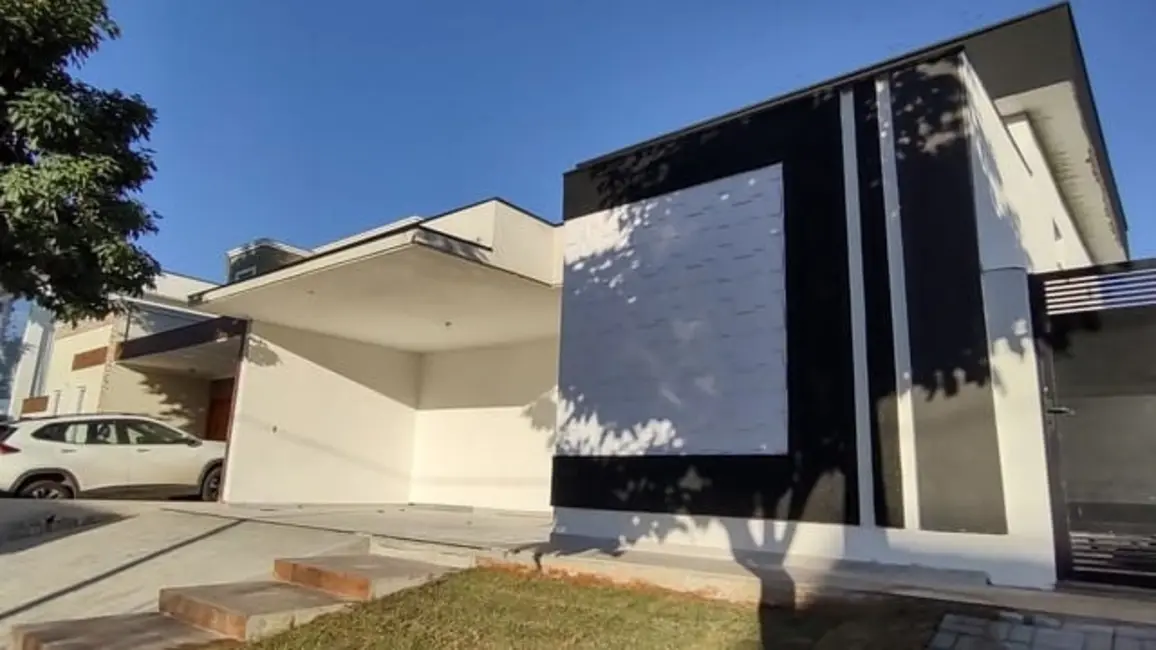 Foto 2 de Casa de Condomínio com 3 quartos à venda, 160m2 em Bairro do Grama, Cacapava - SP