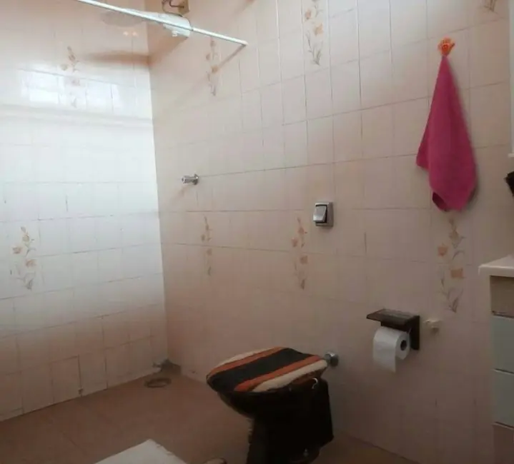 Foto 3 de Casa com 3 quartos à venda, 300m2 em Jardim Residencial Doutor Lessa, Pindamonhangaba - SP