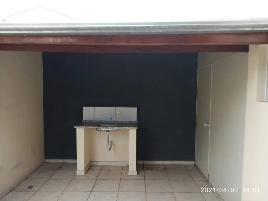 Foto 5 de Casa com 2 quartos à venda, 103m2 em Parque São Domingos, Pindamonhangaba - SP