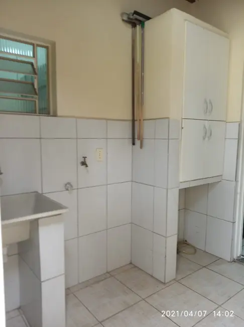 Foto 4 de Casa com 2 quartos à venda, 103m2 em Parque São Domingos, Pindamonhangaba - SP