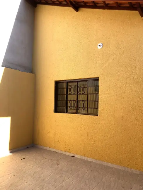 Foto 3 de Casa com 3 quartos à venda, 117m2 em Pindamonhangaba - SP