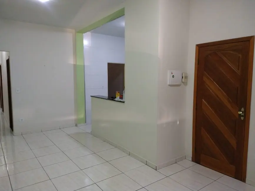Foto 7 de Casa com 3 quartos à venda, 75m2 em Jardim Gurilândia, Taubate - SP