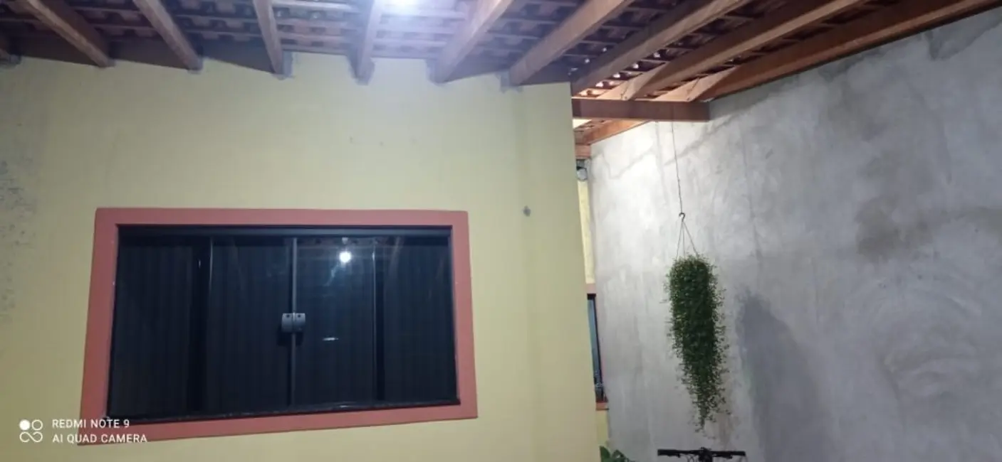 Foto 1 de Casa com 3 quartos à venda, 75m2 em Jardim Gurilândia, Taubate - SP