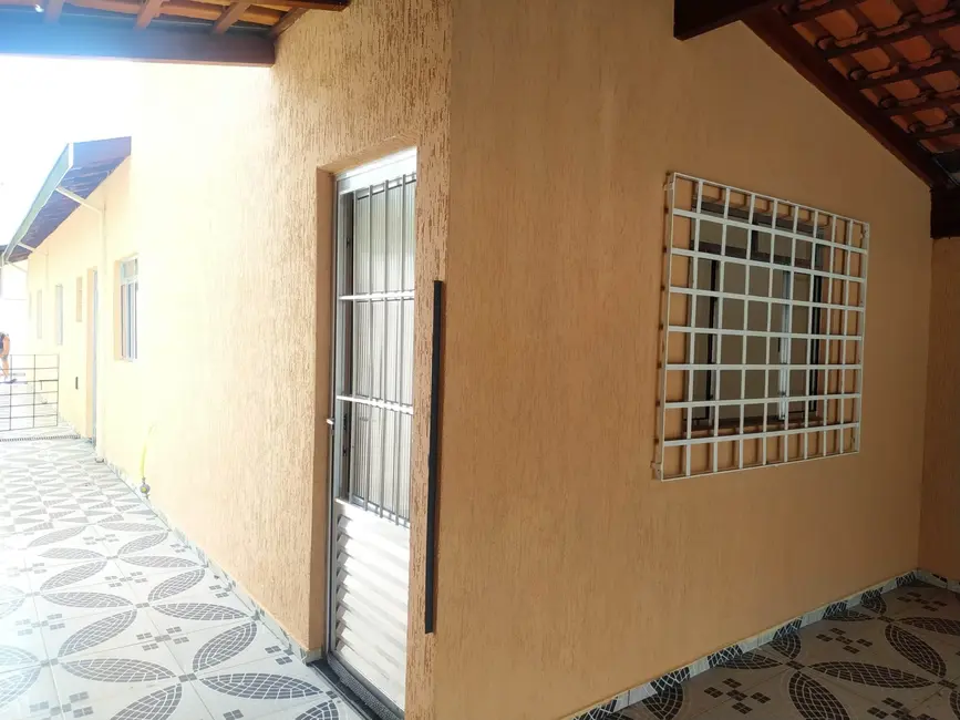 Foto 4 de Casa com 2 quartos à venda, 100m2 em Residencial e Comercial Cidade Morumbi, Pindamonhangaba - SP