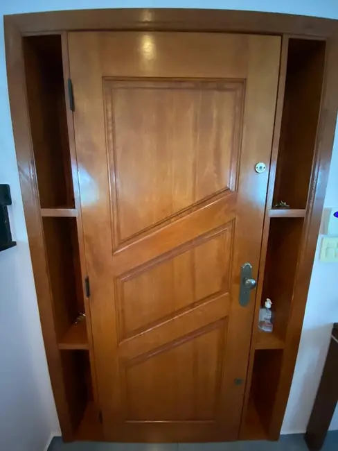 Foto 5 de Sobrado com 4 quartos à venda, 276m2 em Taubate - SP