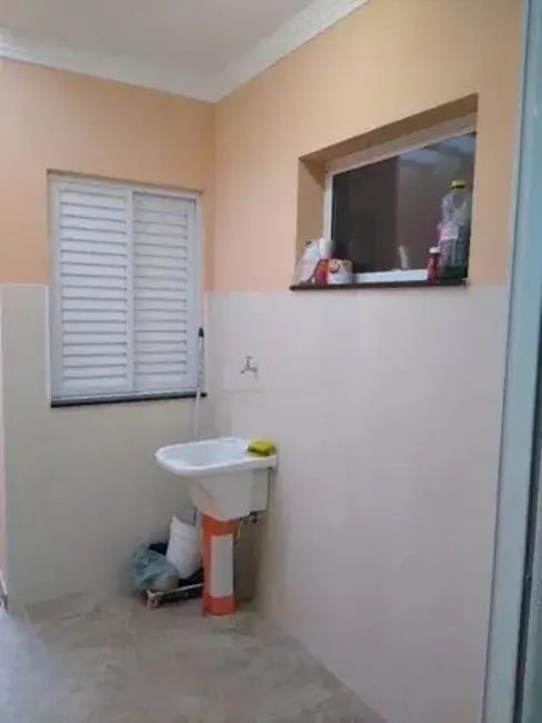Foto 5 de Casa com 3 quartos à venda, 110m2 em Vila Santos, Cacapava - SP