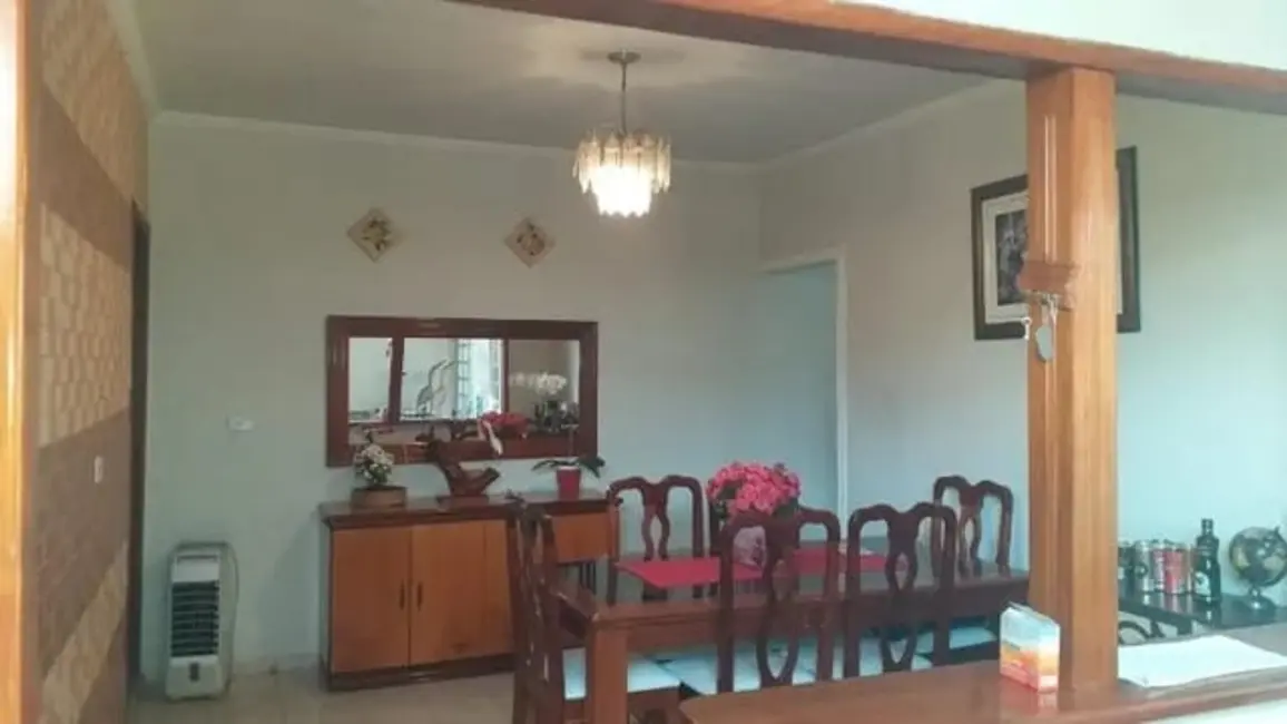 Foto 6 de Casa com 3 quartos à venda, 150m2 em Jardim Sonia Maria, Taubate - SP