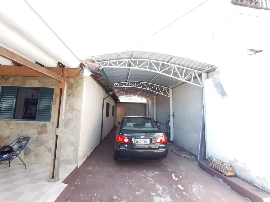 Foto 2 de Casa com 3 quartos à venda em Jardim Bela Vista, Taubate - SP