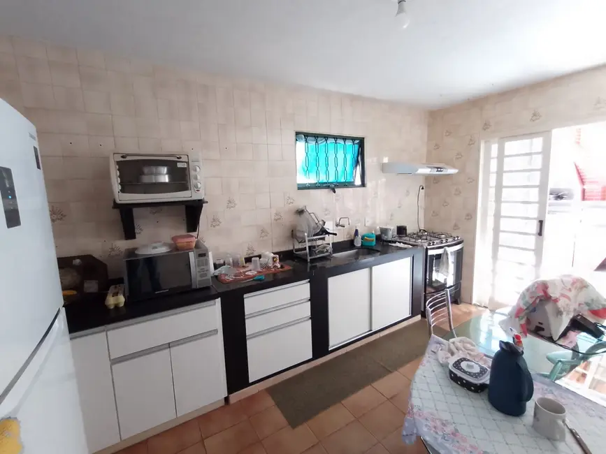 Foto 9 de Casa com 3 quartos à venda em Jardim Bela Vista, Taubate - SP