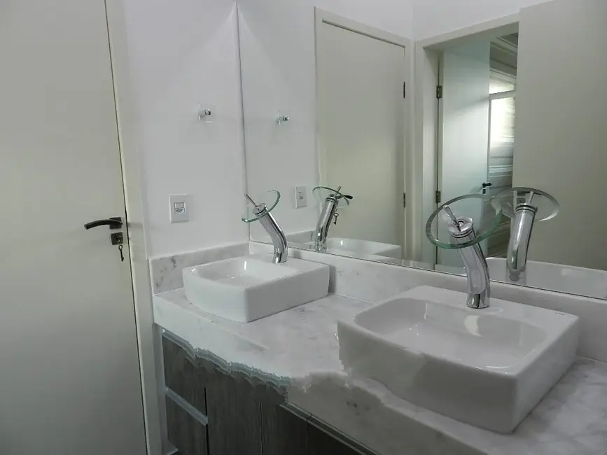 Foto 14 de Sobrado à venda em Mombaça, Pindamonhangaba - SP