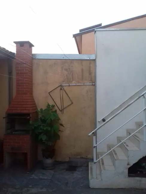 Foto 3 de Casa com 5 quartos à venda, 162m2 em Residencial Pasin, Pindamonhangaba - SP