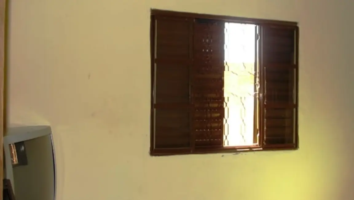 Foto 6 de Casa com 2 quartos à venda, 62m2 em Residencial Maricá, Pindamonhangaba - SP