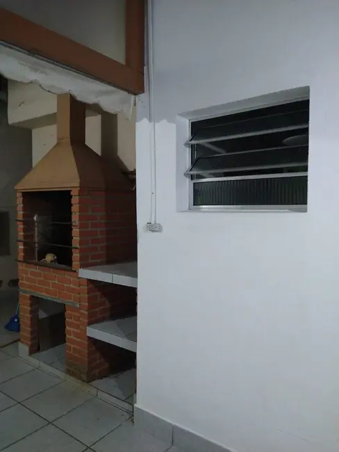 Foto 8 de Casa com 3 quartos à venda, 160m2 em Parque Jaraguá, Taubate - SP