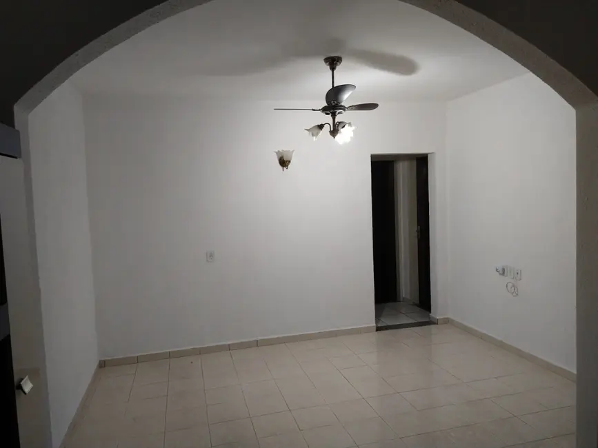 Foto 7 de Casa com 3 quartos à venda, 160m2 em Parque Jaraguá, Taubate - SP