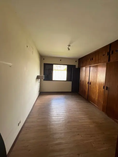 Foto 6 de Casa com 5 quartos à venda, 265m2 em Jardim das Nações, Taubate - SP