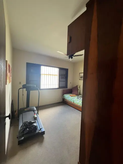Foto 8 de Casa com 5 quartos à venda, 265m2 em Jardim das Nações, Taubate - SP