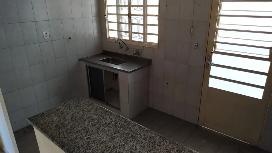 Foto 8 de Sobrado com 4 quartos à venda, 190m2 em Residencial Campos Maia, Pindamonhangaba - SP