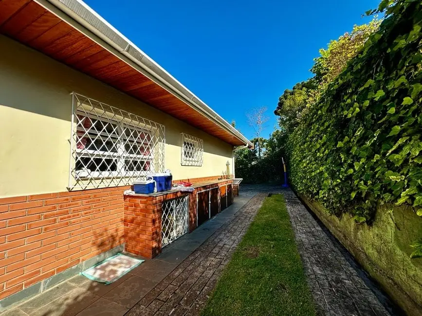 Foto 8 de Casa de Condomínio com 4 quartos à venda, 170m2 em Campos Do Jordao - SP