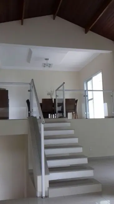 Foto 2 de Casa com 3 quartos à venda, 380m2 em Portal das Colinas, Guaratingueta - SP