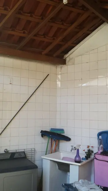 Foto 6 de Sobrado com 2 quartos à venda, 140m2 em Jardim Rosely, Pindamonhangaba - SP