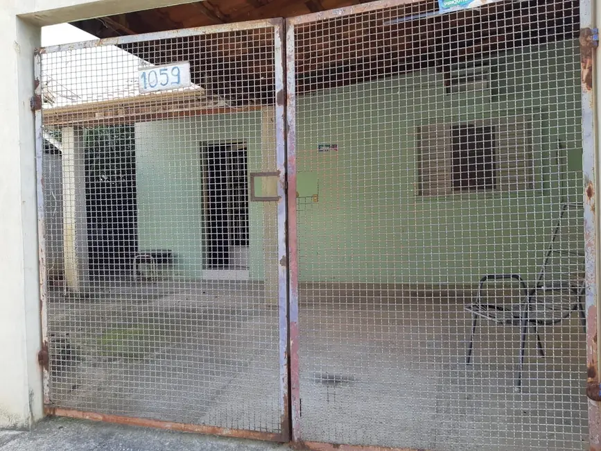 Casa à venda, 300m2 em Aparecida - SP - imagem 17 Foto 17 de Casa à venda, 300m2 em Aparecida - SP