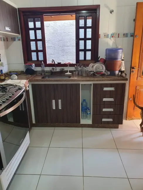 Casa com 2 quartos à venda, 89m2 em Pindamonhangaba - SP - imagem 5 Foto 5 de Casa com 2 quartos à venda, 89m2 em Pindamonhangaba - SP