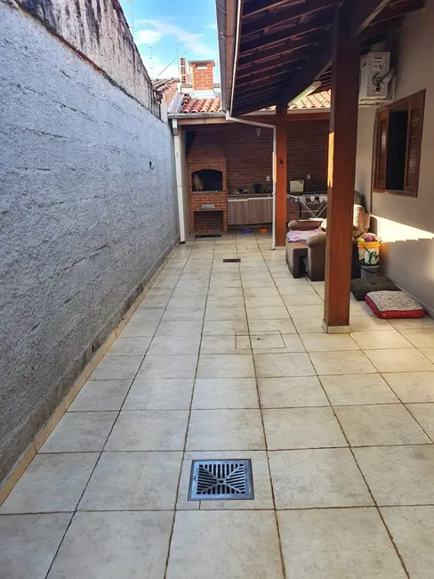 Foto 4 de Casa com 2 quartos à venda, 89m2 em Pindamonhangaba - SP