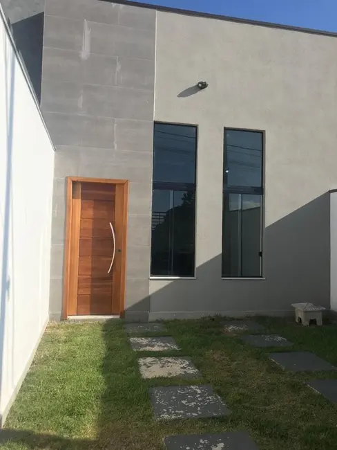 Foto 2 de Casa com 2 quartos à venda, 125m2 em Taubate - SP